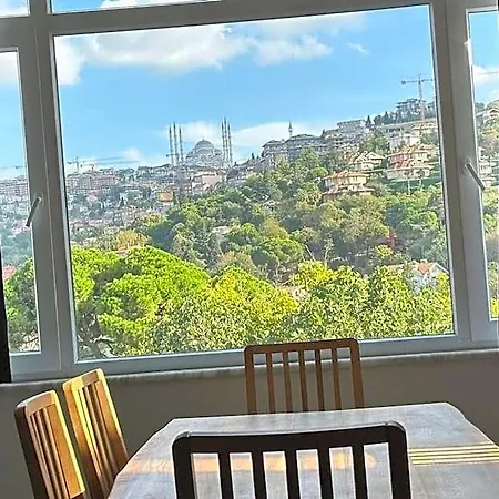 Hills Hideaway דירה *