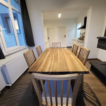 Hills Hideaway Appartement